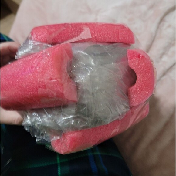 bohemian buddha statue 8 1/2 inch tall red resin - Picture 9 of 11